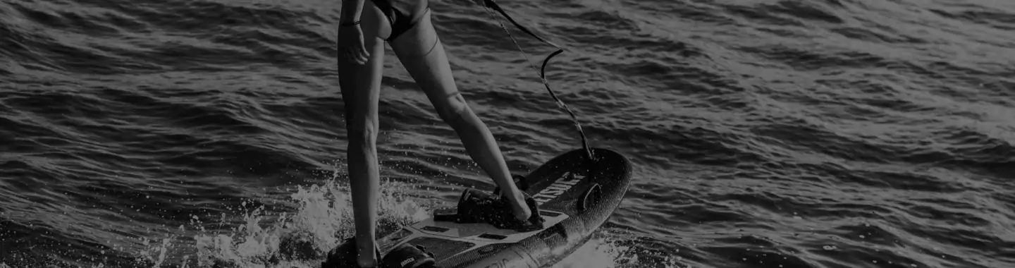 banner-equipment-background